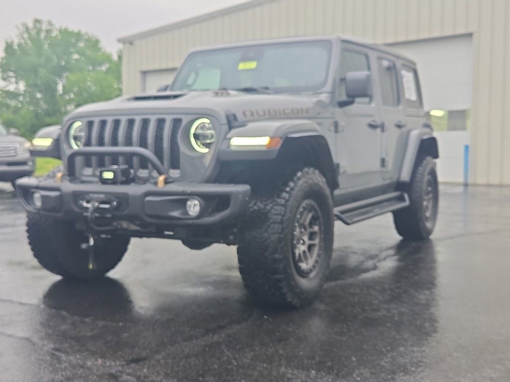 Used 2022 Jeep Wrangler Unlimited Rubicon w/ Xtreme Recon 35" Tire Package AWD/4WD image 3