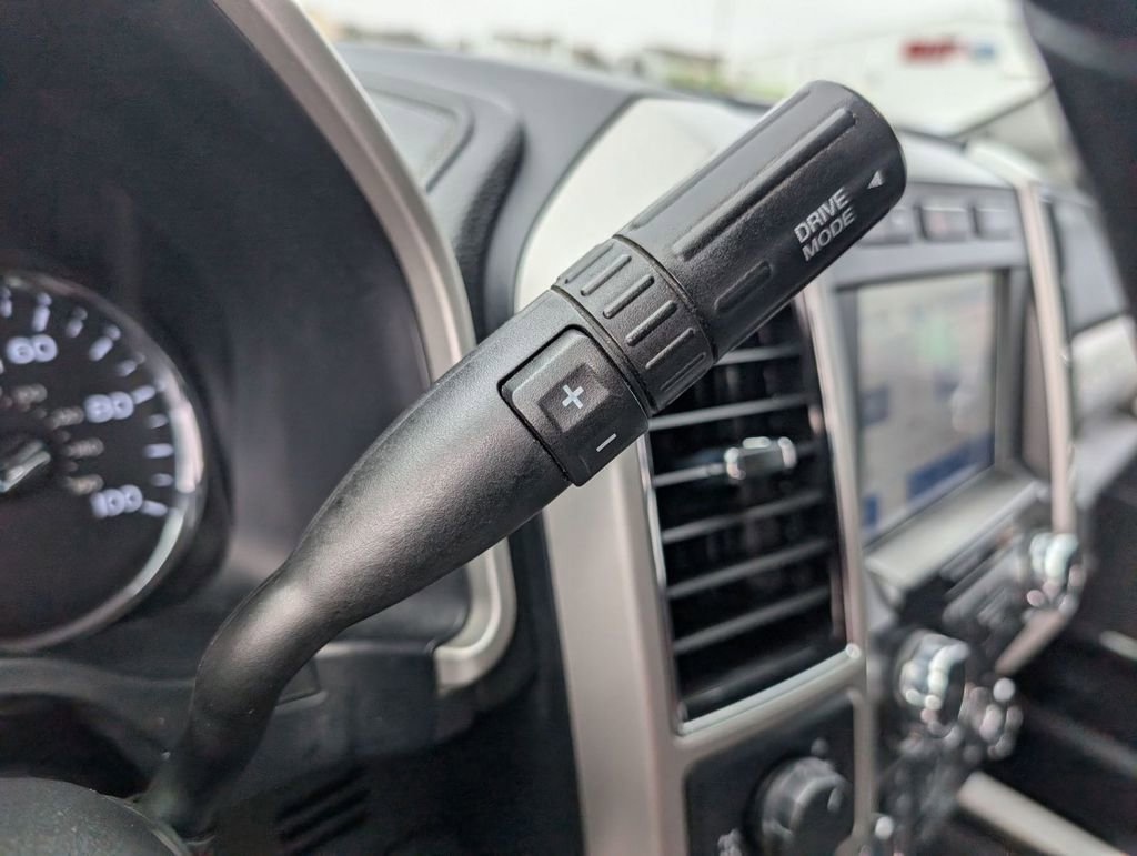 Certified 2021 Ford F250 Lariat w/ Chrome Package image 32