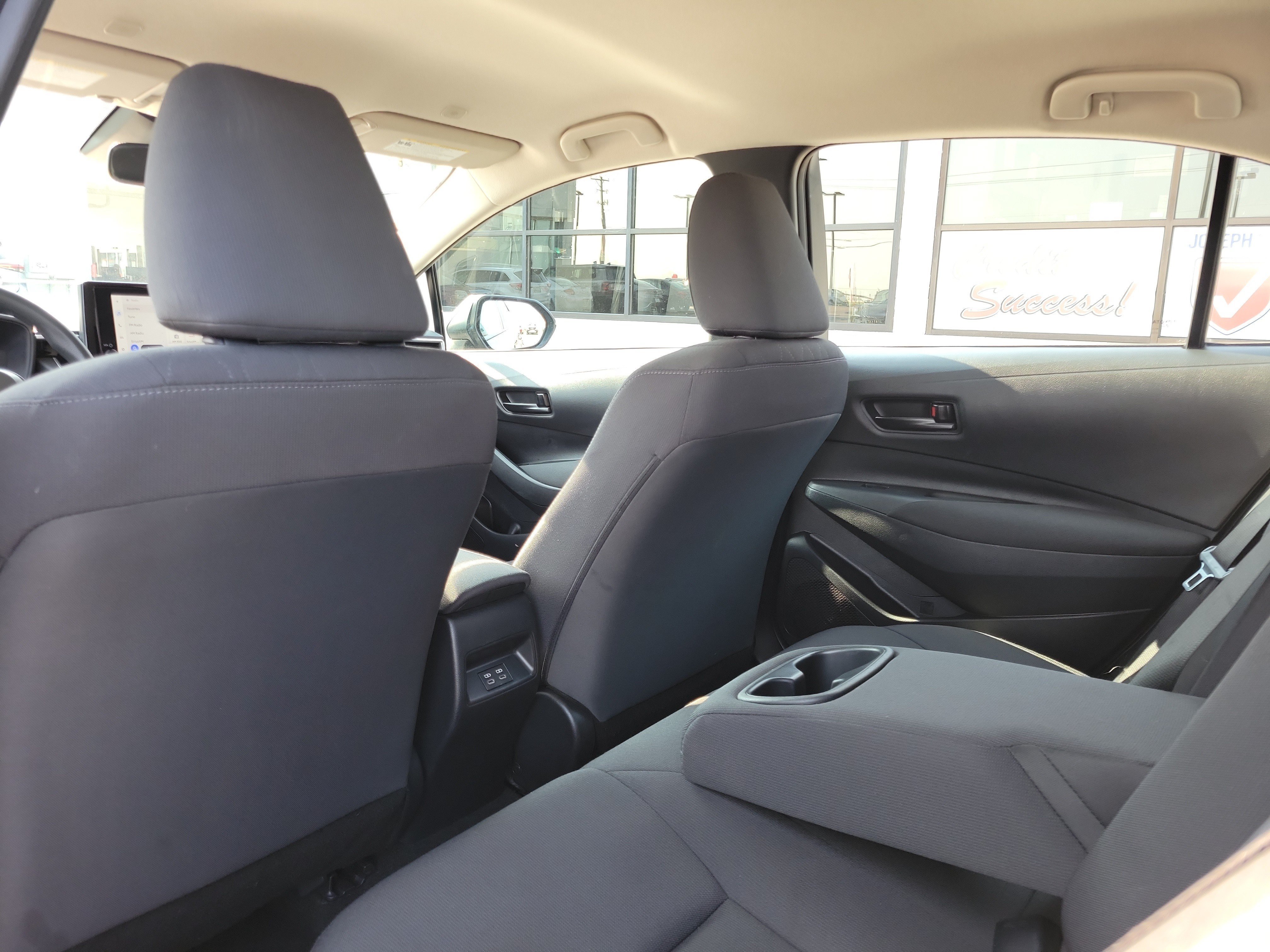 Used 2024 Toyota Corolla LE FWD image 14