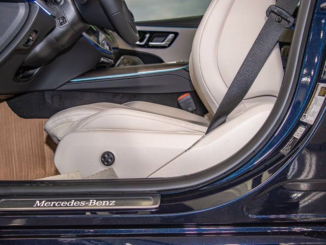 Used 2026 Mercedes-Benz E 450 4MATIC Sedan image 15