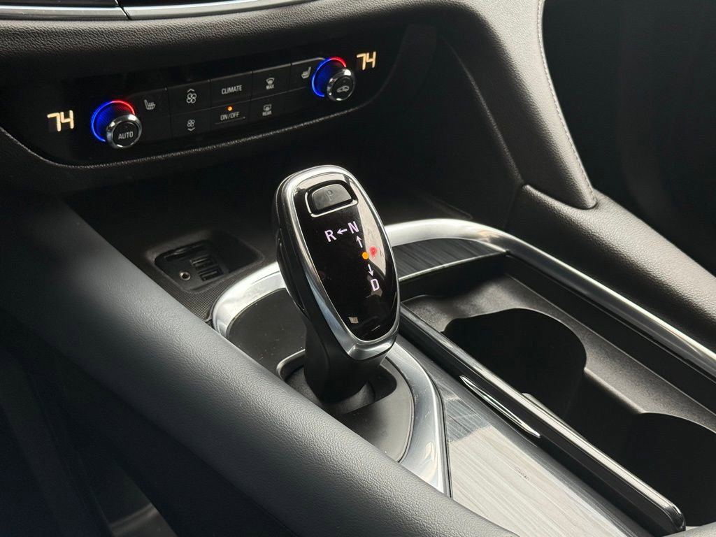 Used 2021 Buick Enclave Preferred image 13