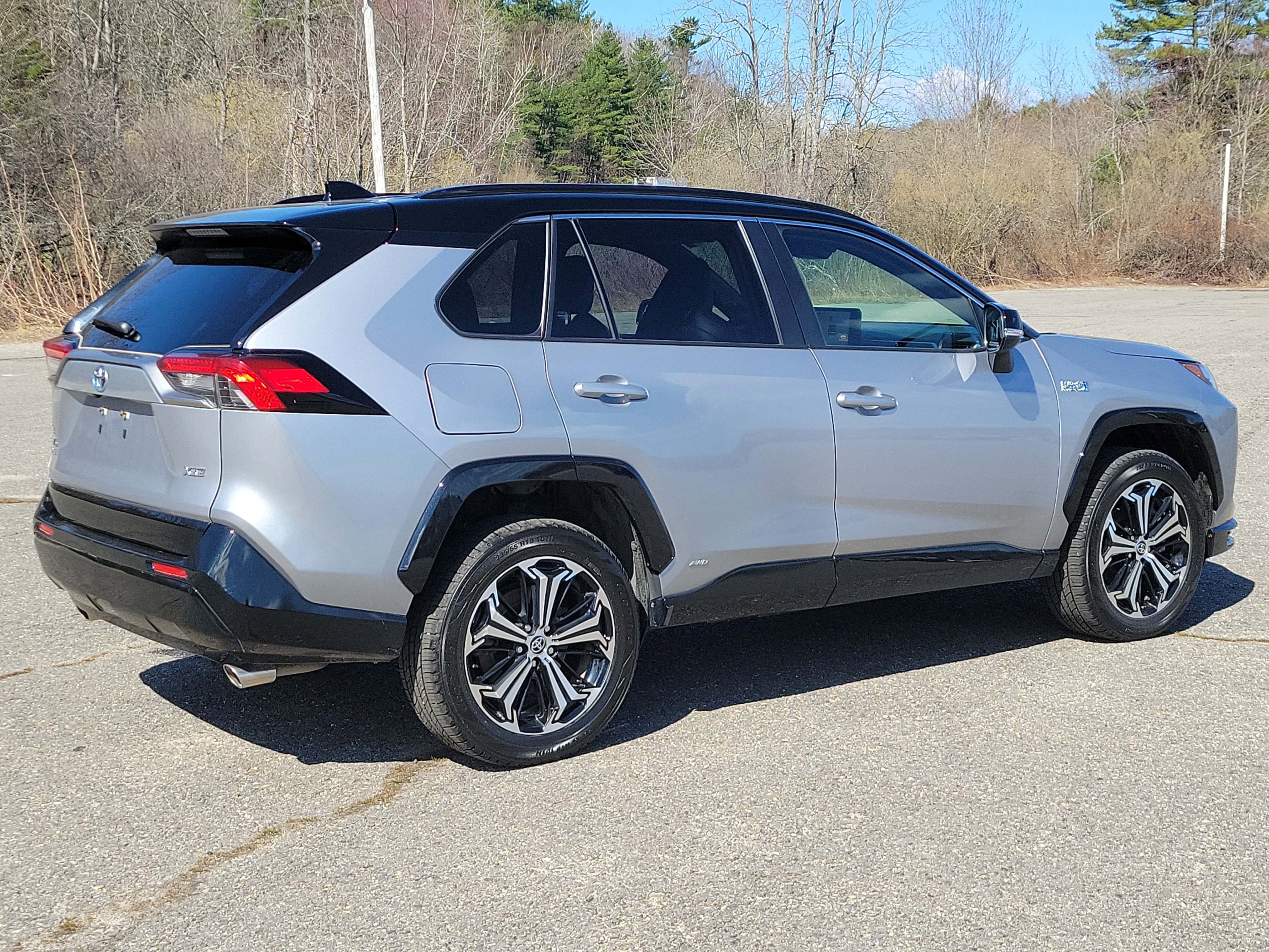 Used 2023 Toyota RAV4 XSE w/ Weather Package AWD/4WD image 5