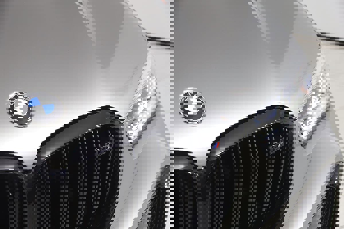 Used 2021 BMW X5 M w/ Competition Package image 21