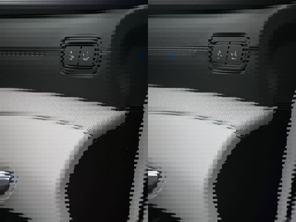 New 2026 Hyundai Tucson Limited image 31