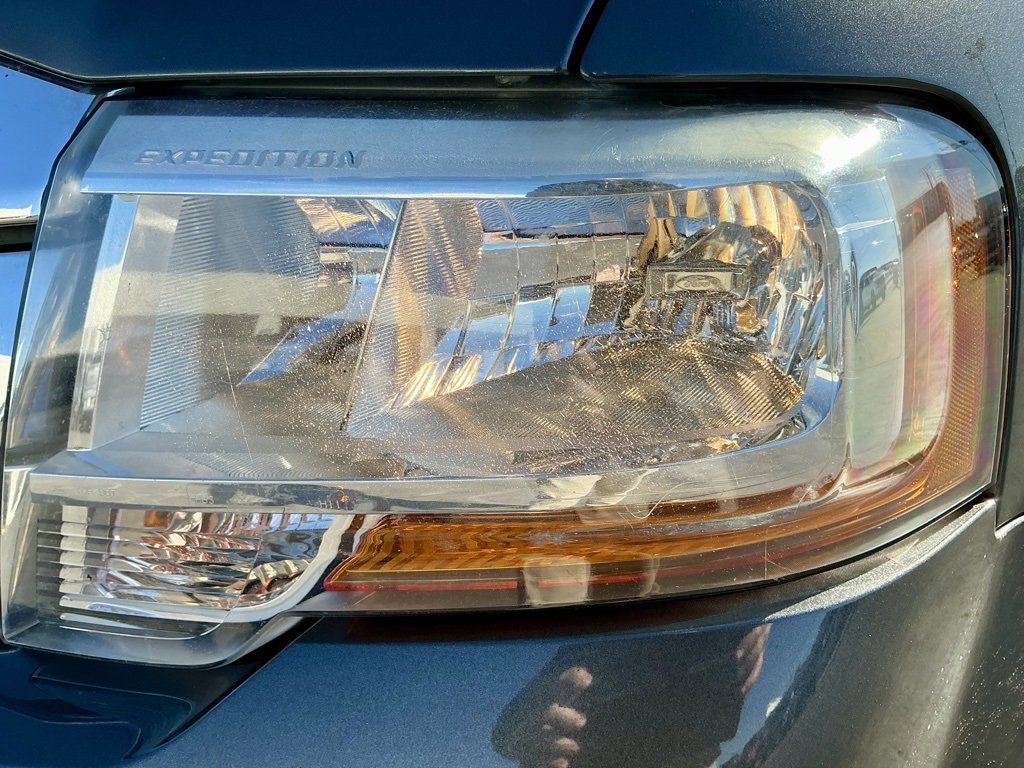 Used 2015 Ford Expedition XLT w/ Equipment Group 202A image 10