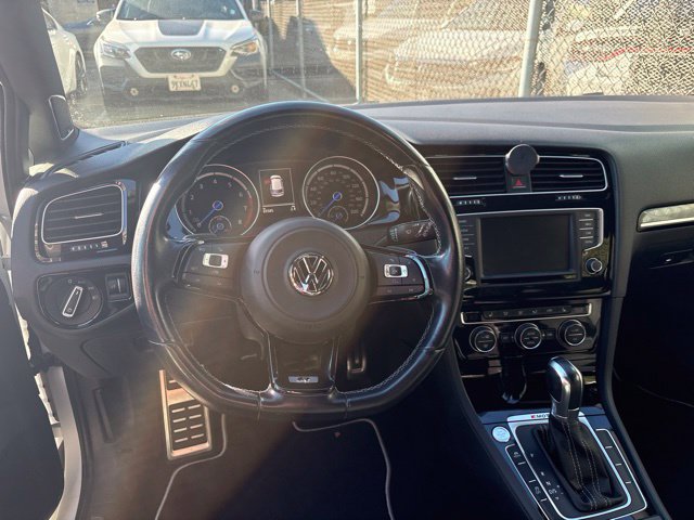 Used 2016 Volkswagen Golf R 4-Door AWD/4WD image 6