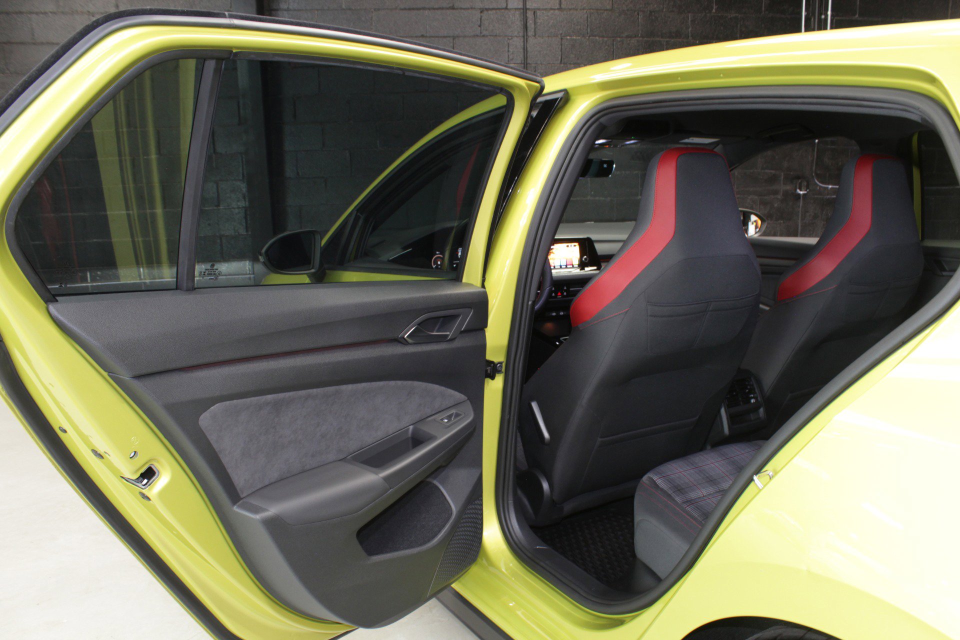 Used 2023 Volkswagen GTI 40th Anniversary Edition FWD image 37