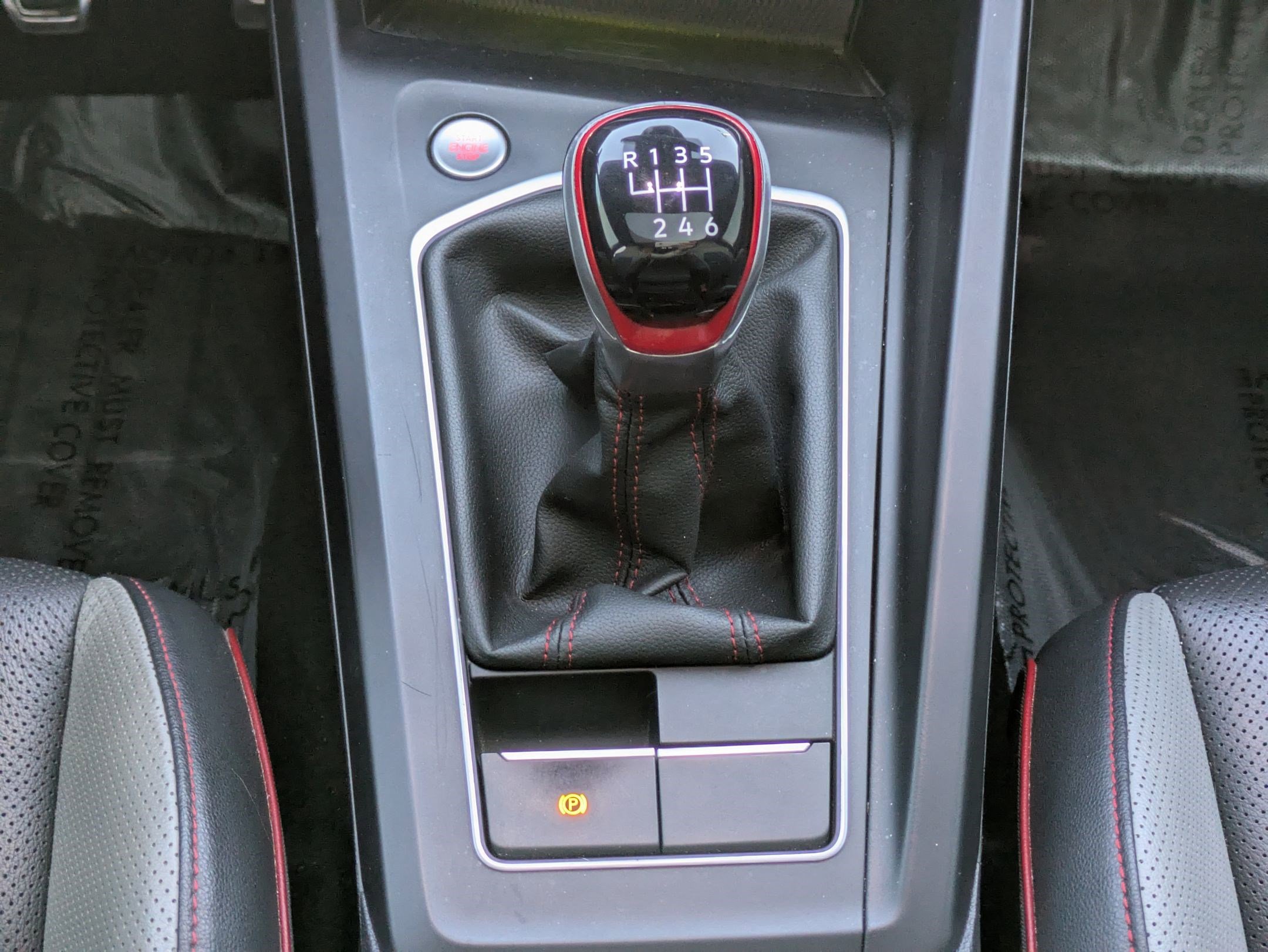 Used 2022 Volkswagen GTI SE FWD image 26