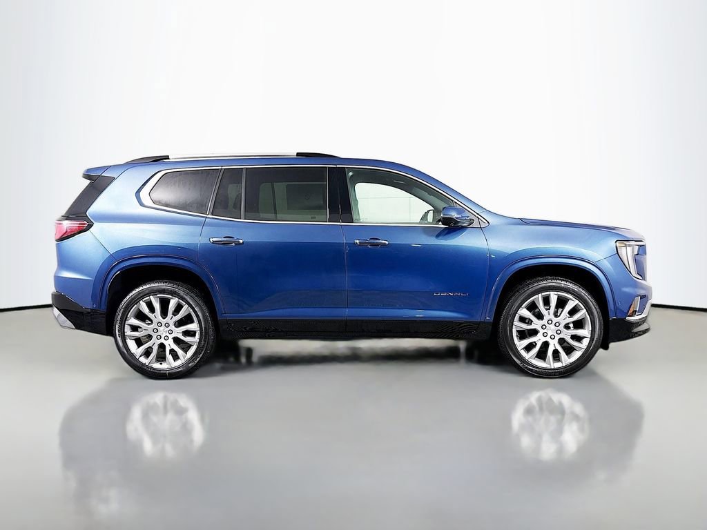 New 2026 GMC Acadia Denali w/ Super Cruise Package image 8