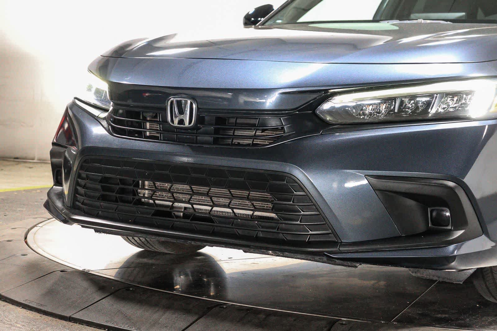 Used 2022 Honda Civic Sport image 8