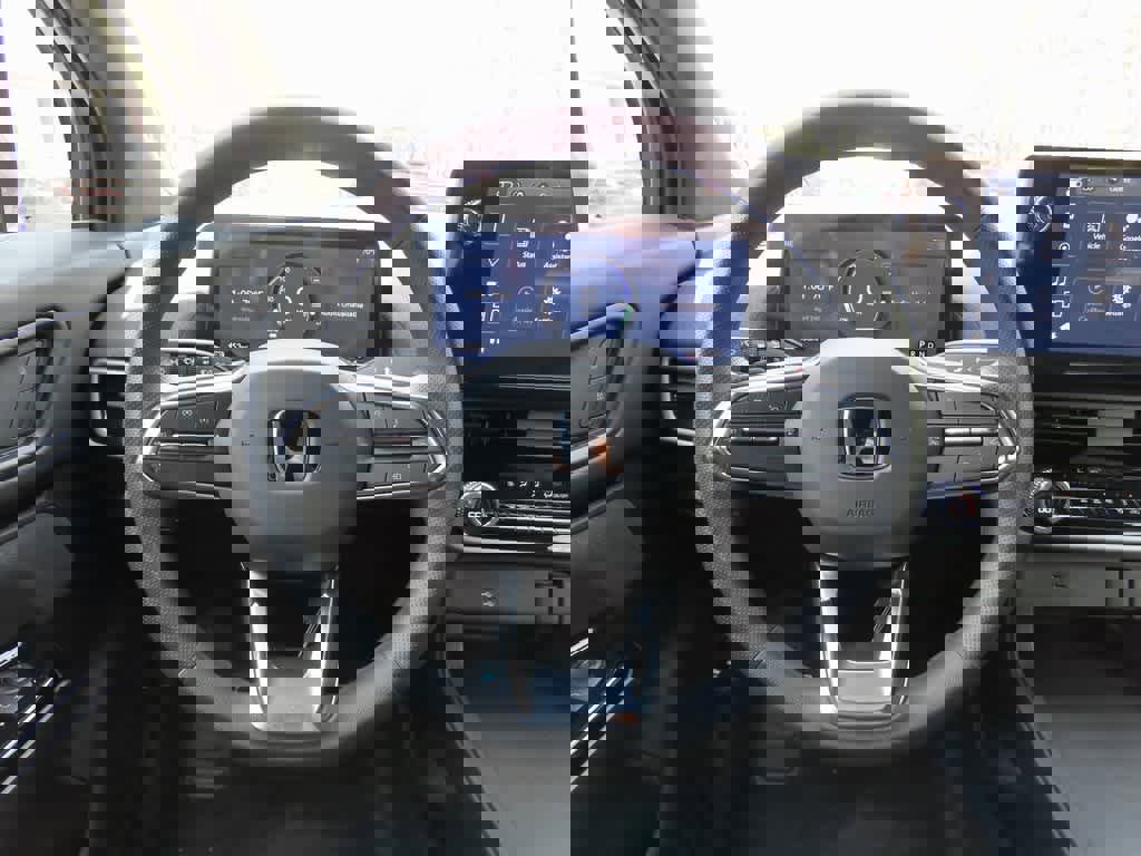 New 2026 Honda Prologue EX image 17