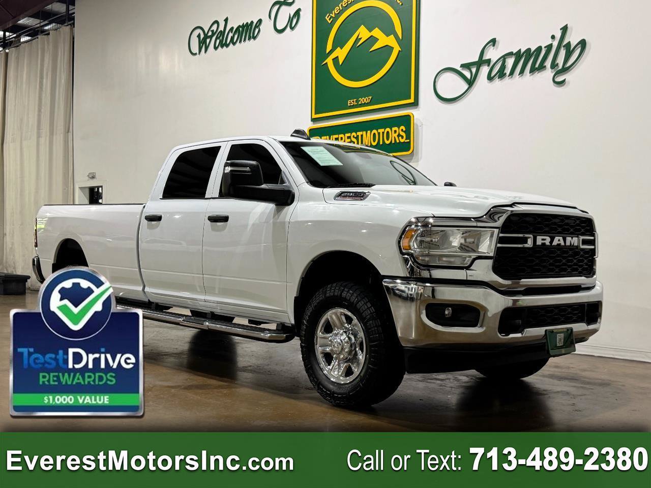Used 2023 RAM 2500 Tradesman AWD/4WD image 1