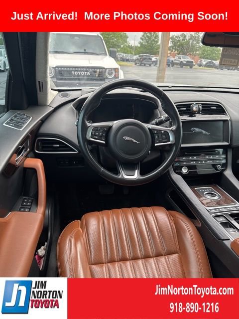 Used 2018 Jaguar F-PACE Portfolio AWD/4WD image 7