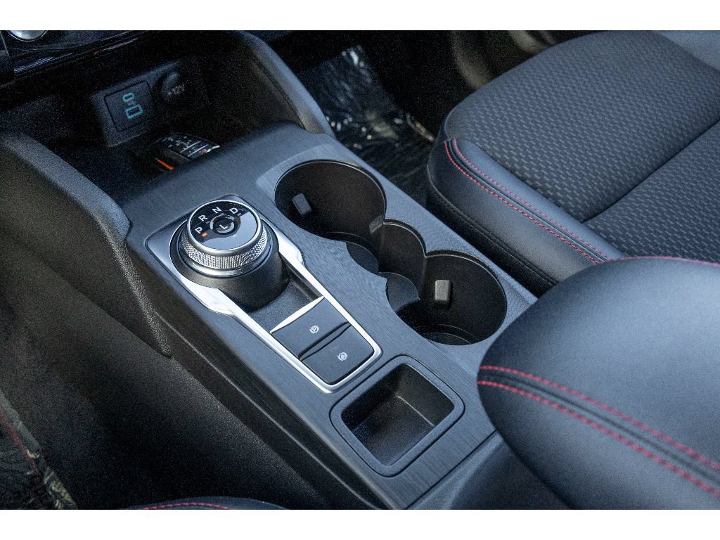 Used 2023 Ford Escape ST-Line w/ Tech Pack #1 AWD/4WD image 25