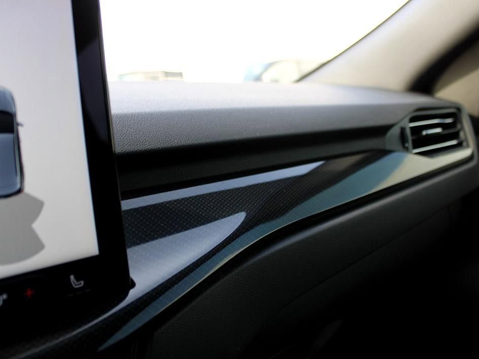 Used 2024 Ford Escape ST-Line w/ Tech Pack #1 image 28