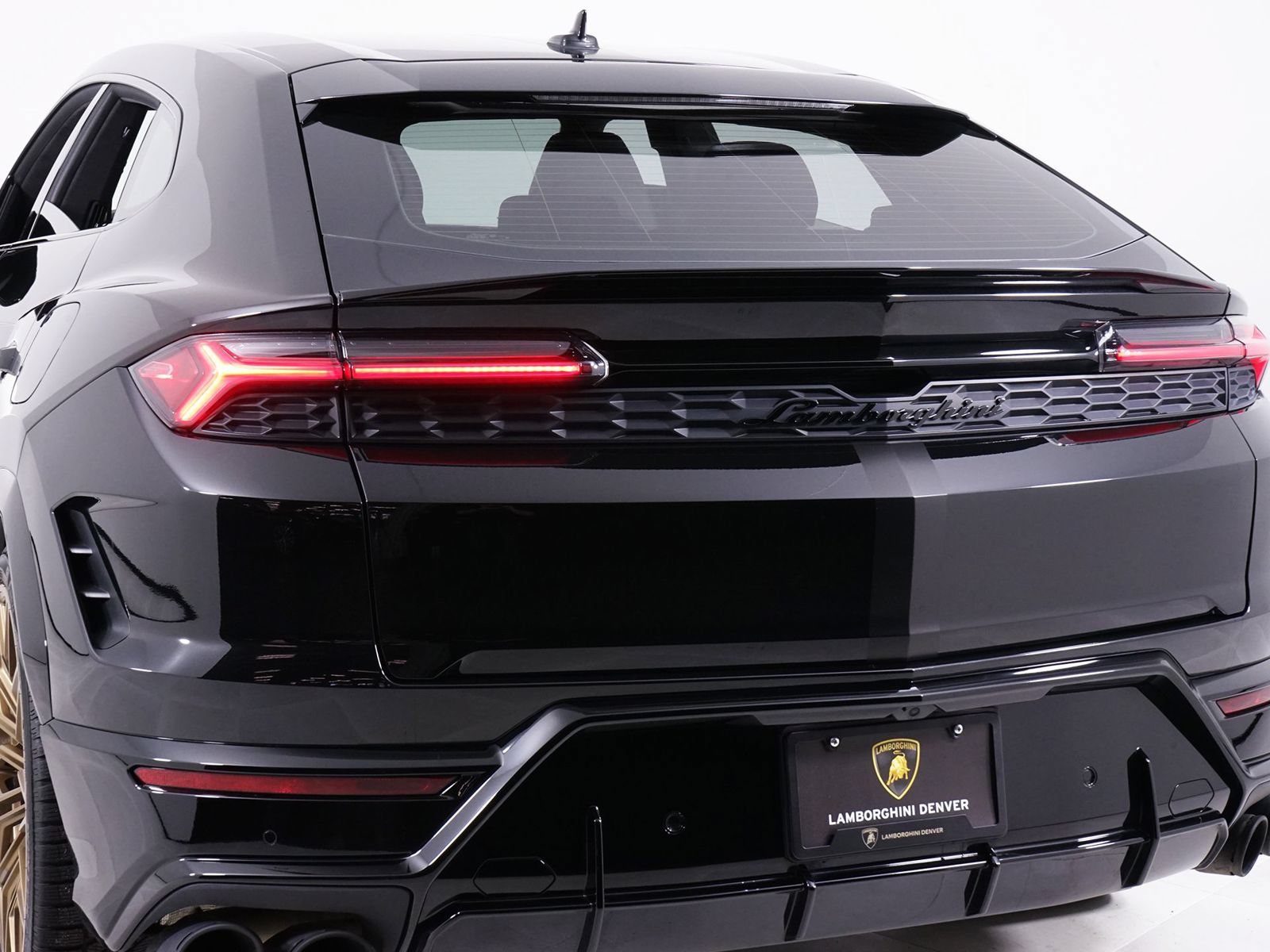 Used 2025 Lamborghini Urus S AWD/4WD image 20