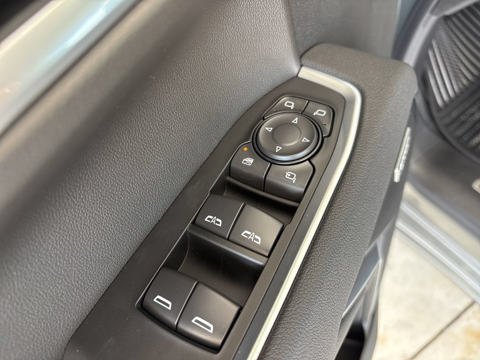 New 2026 Chevrolet Silverado 1500 LTZ w/ LTZ Premium Texas Edition AWD/4WD image 12