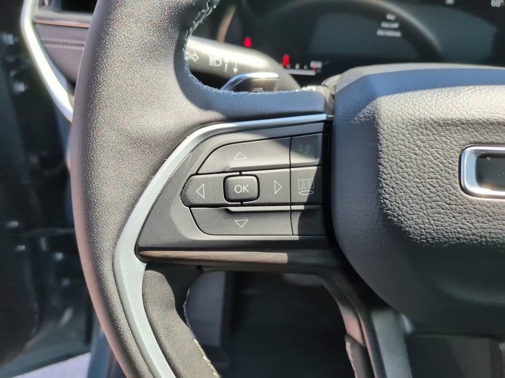 New 2026 Jeep Grand Cherokee L Limited AWD/4WD image 26