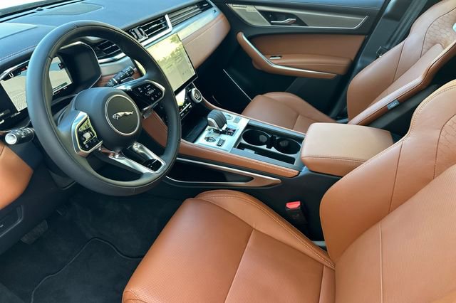 New 2026 Jaguar F-PACE R-Dynamic S AWD/4WD image 9
