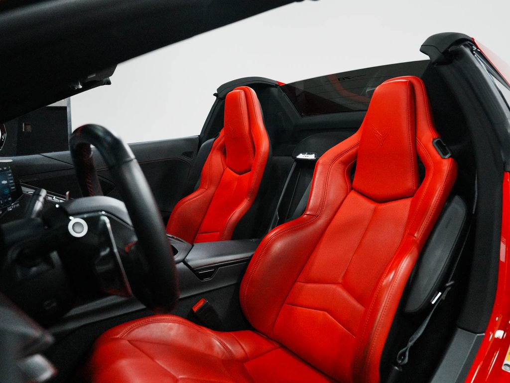 Used 2023 Chevrolet Corvette Stingray Convertible w/ Z51 Performance Package image 33