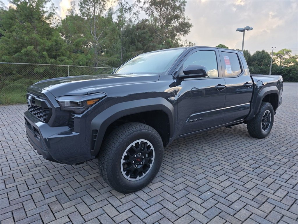 New 2025 Toyota Tacoma TRD Off-Road image 3