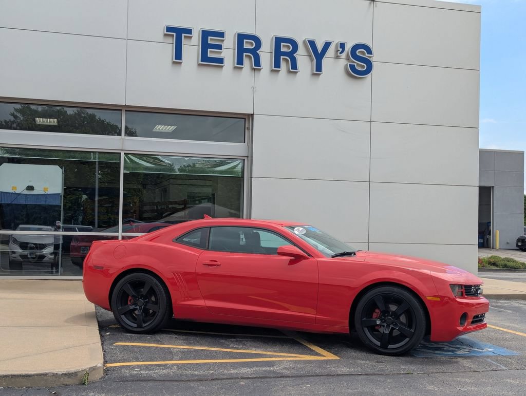 Used 2012 Chevrolet Camaro LT w/ RS Package RWD image 2
