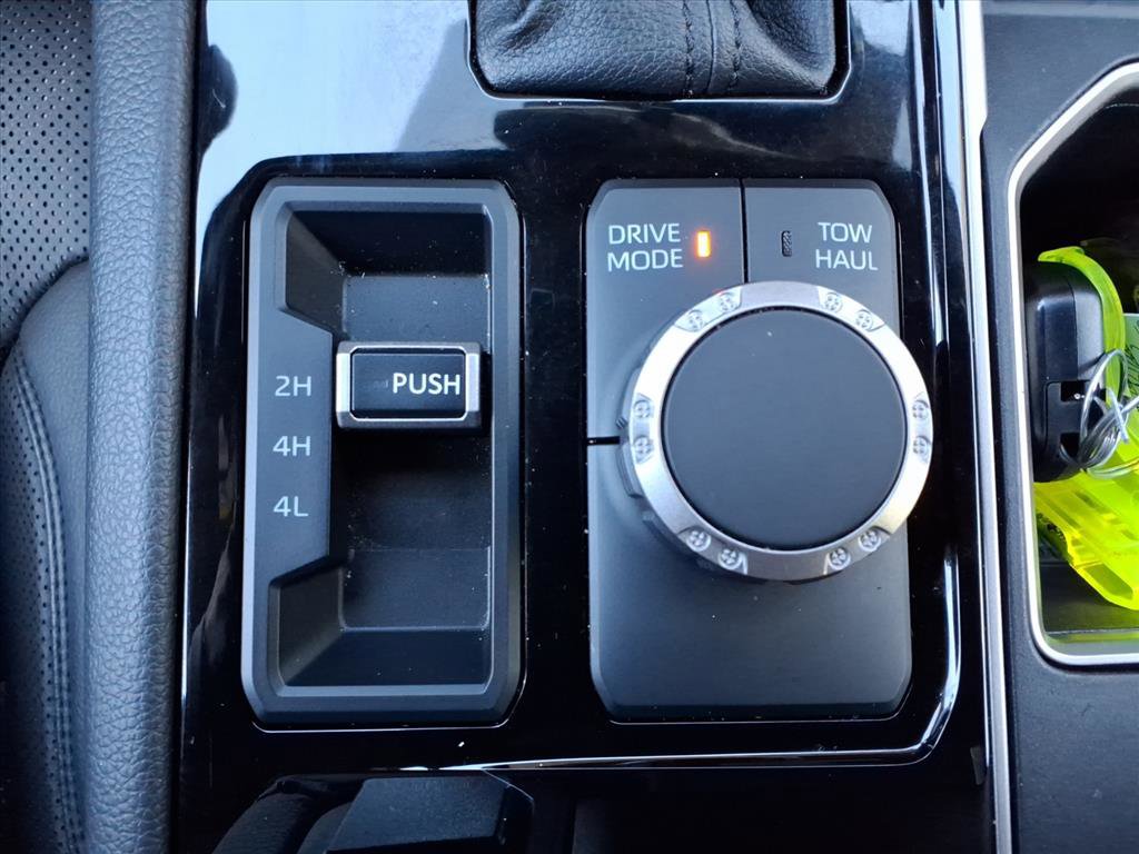 Used 2025 Toyota Tundra Limited image 24