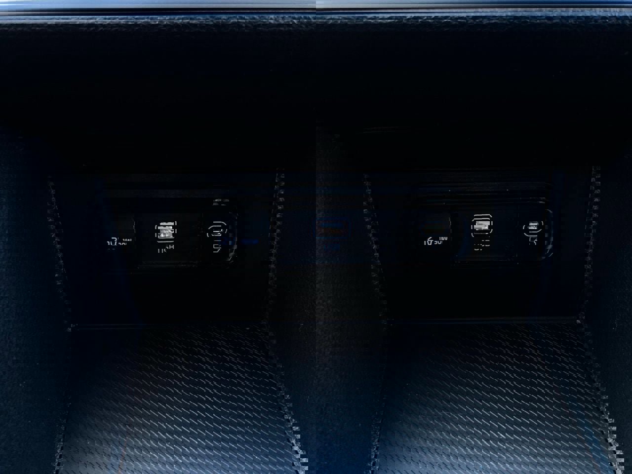 Used 2025 Kia Sportage LX image 23