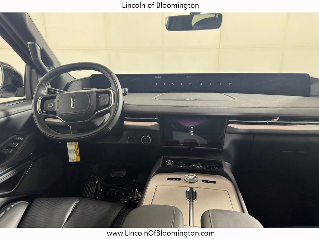 New 2026 Lincoln Navigator L Reserve AWD/4WD image 25