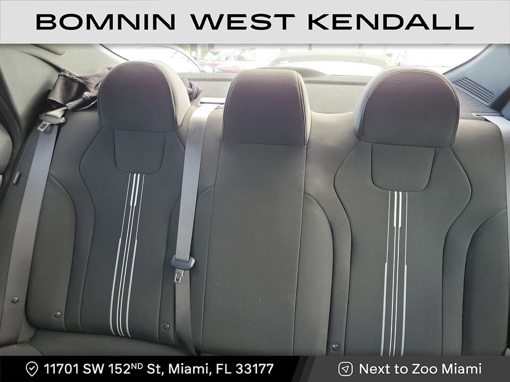 Used 2025 Hyundai Elantra Sport image 7