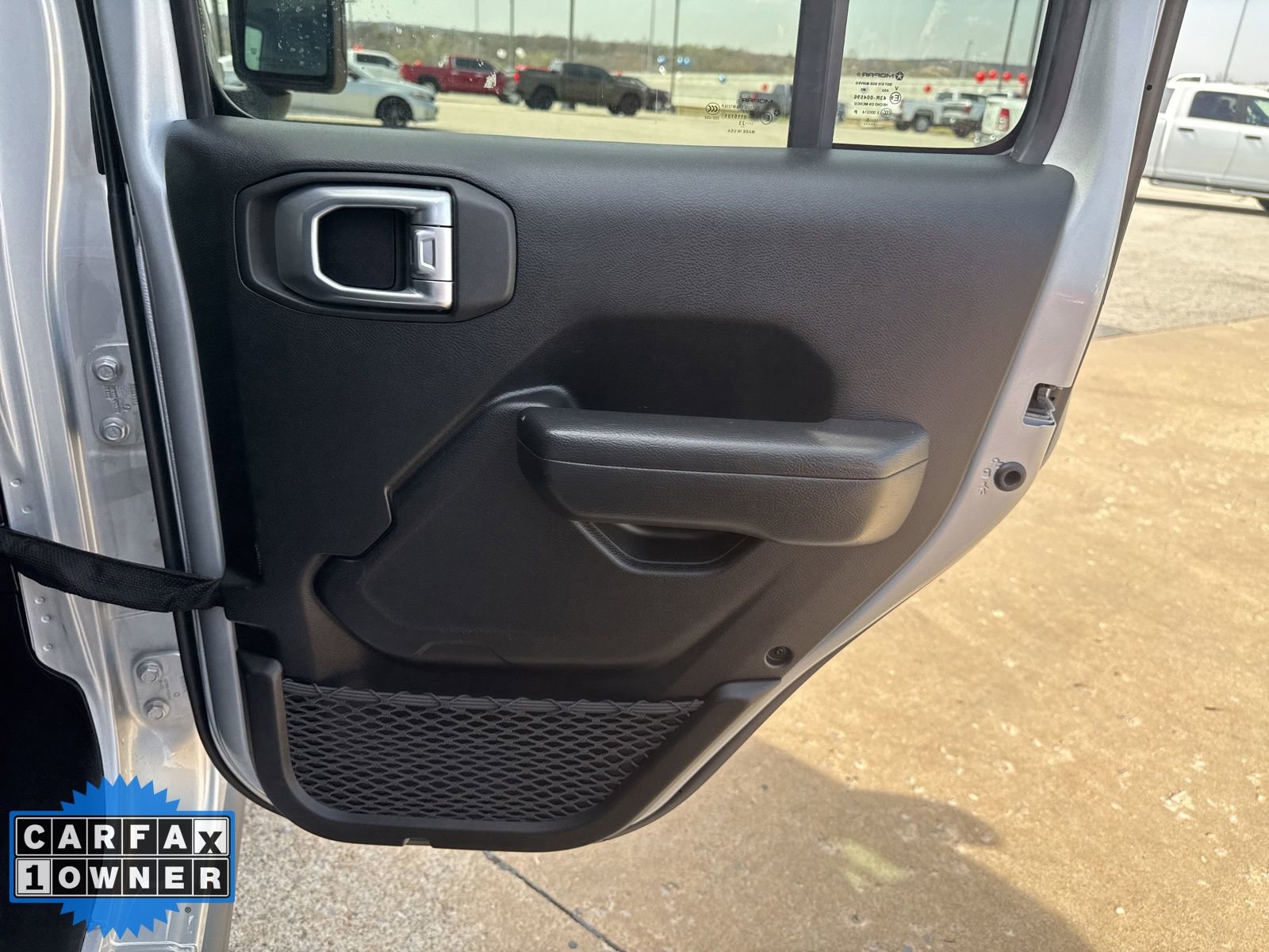 Used 2023 Jeep Wrangler Unlimited Rubicon 4xe w/ Cold Weather Group image 29