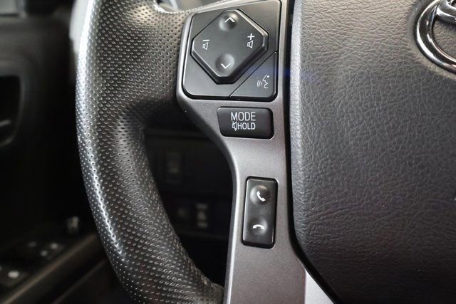 Used 2022 Toyota Tacoma TRD Sport w/ TRD Premium Sport Package AWD/4WD image 18