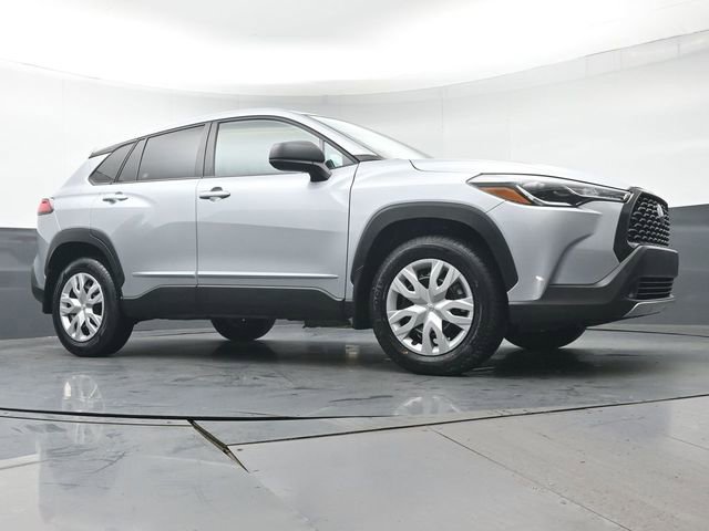 Certified 2022 Toyota Corolla Cross L image 38