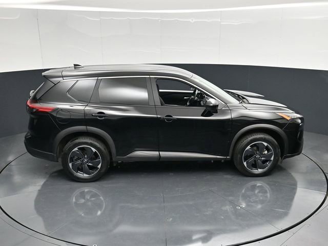 Used 2025 Nissan Rogue SV AWD/4WD image 52