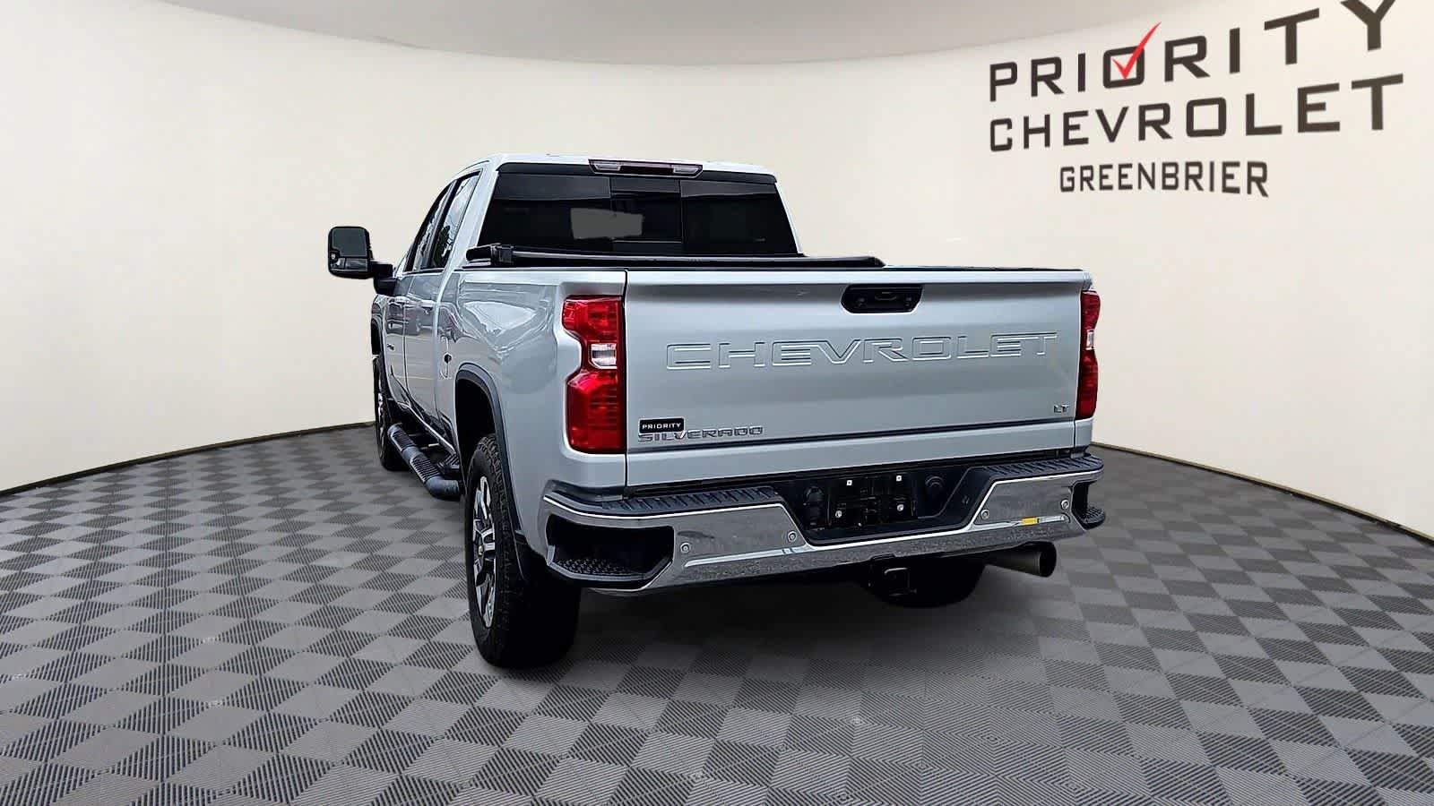 Used 2023 Chevrolet Silverado 3500 LT w/ All Star Edition AWD/4WD image 7