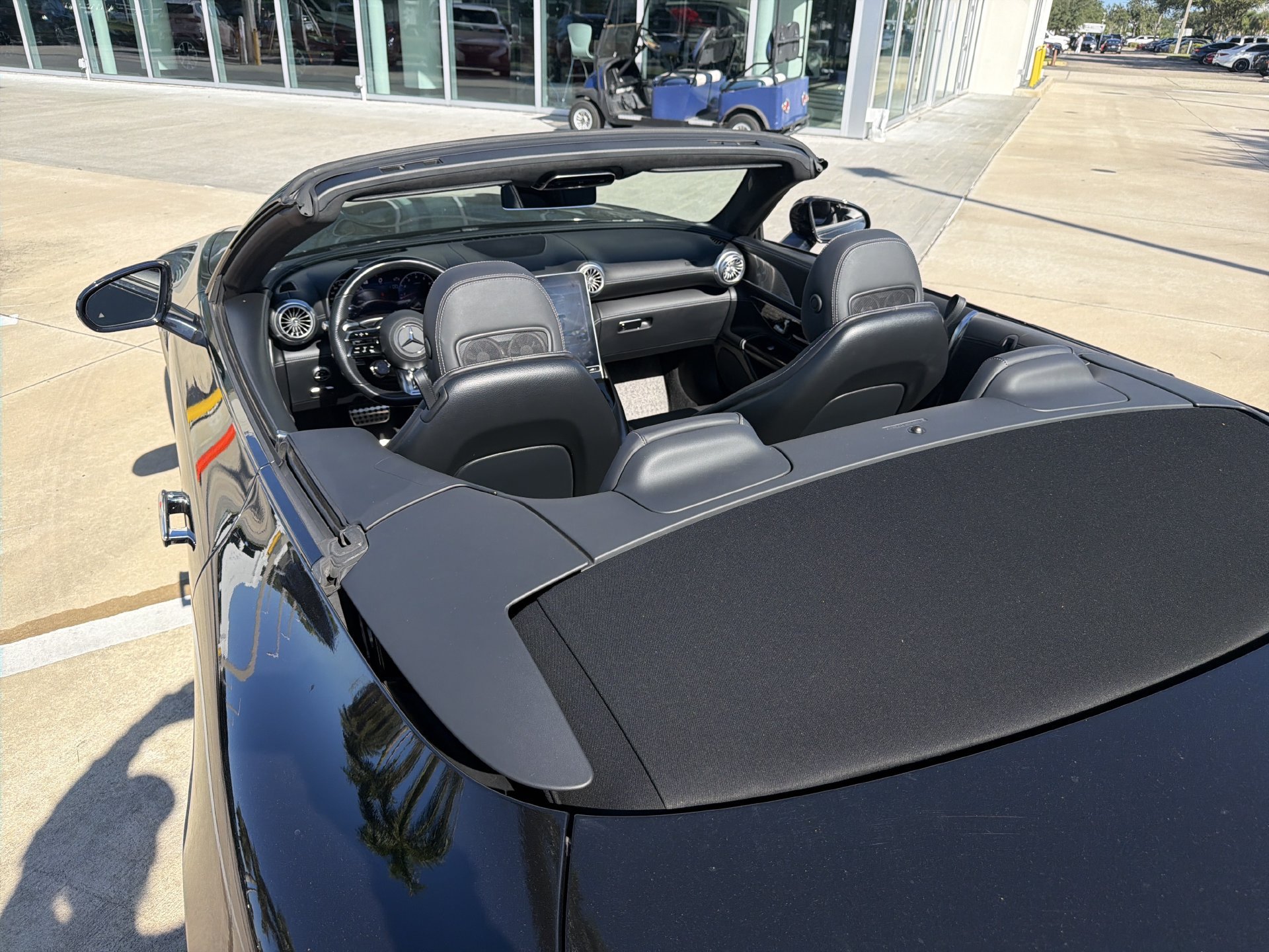 Used 2022 Mercedes-Benz SL 63 AMG 4MATIC image 36