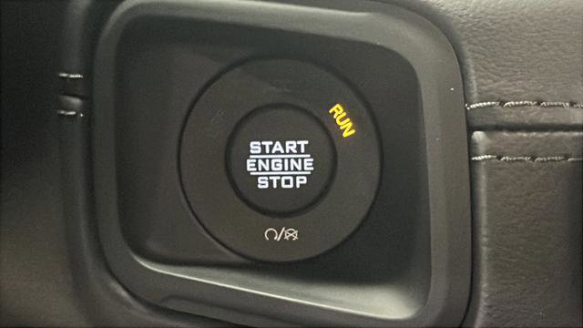 New 2026 Jeep Wrangler Unlimited Rubicon w/ Steel Bumper Group image 12