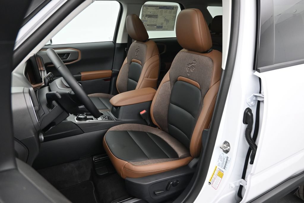 New 2026 Ford Bronco Sport Outer Banks w/ Outer Banks Tech Package+ AWD/4WD image 11