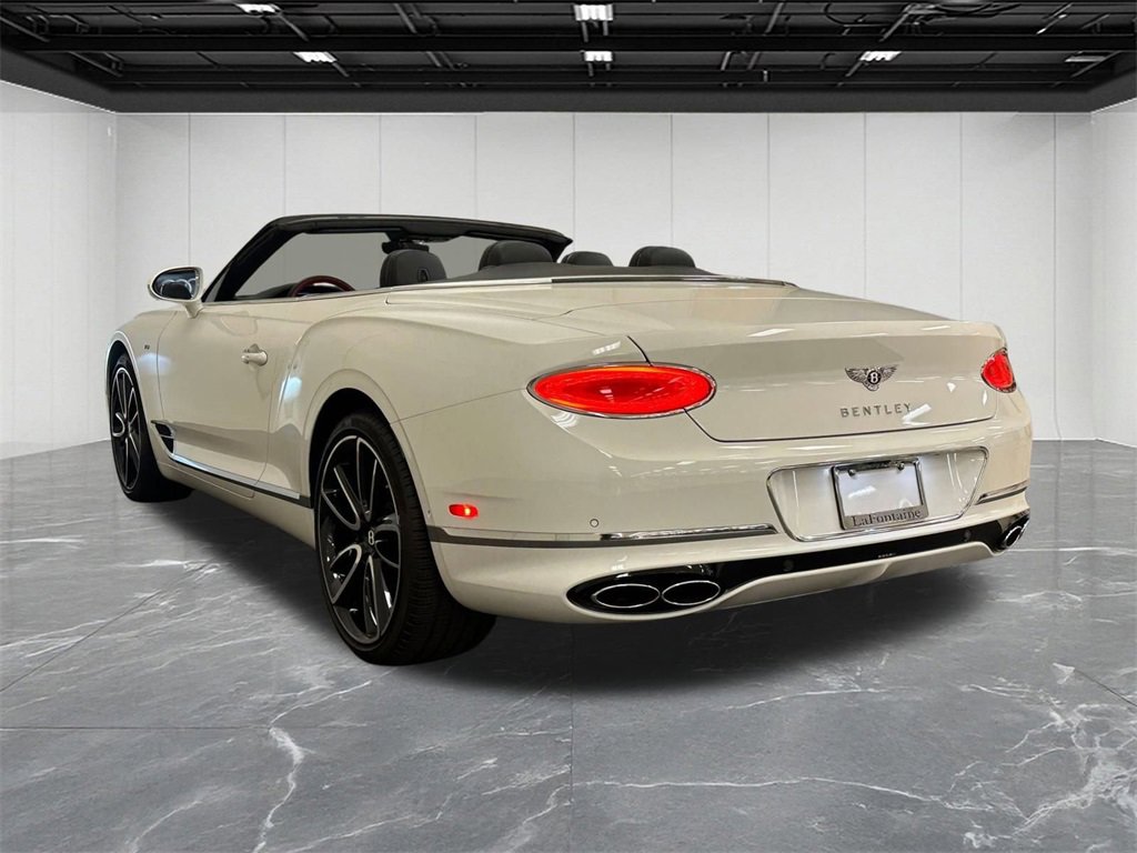 Used 2020 Bentley Continental GT image 3