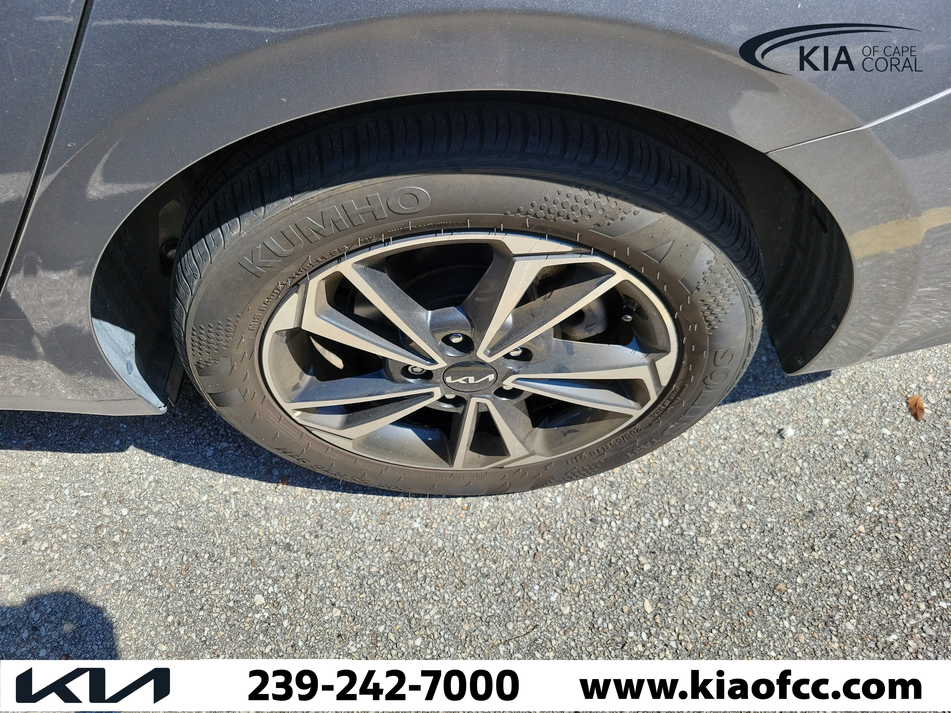 Certified 2024 Kia Forte LXS FWD image 6