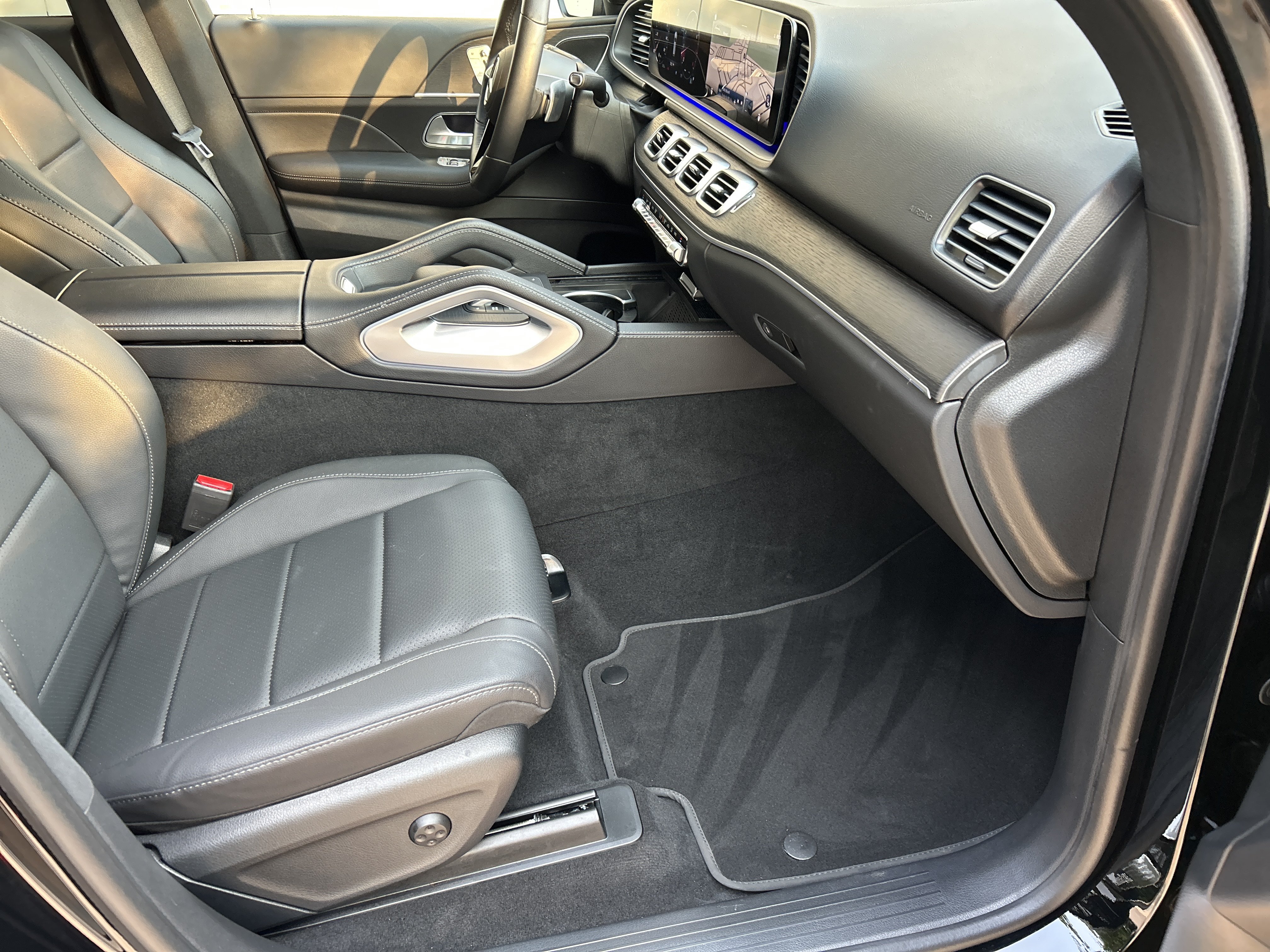 Certified 2025 Mercedes-Benz GLE 350 4MATIC image 49
