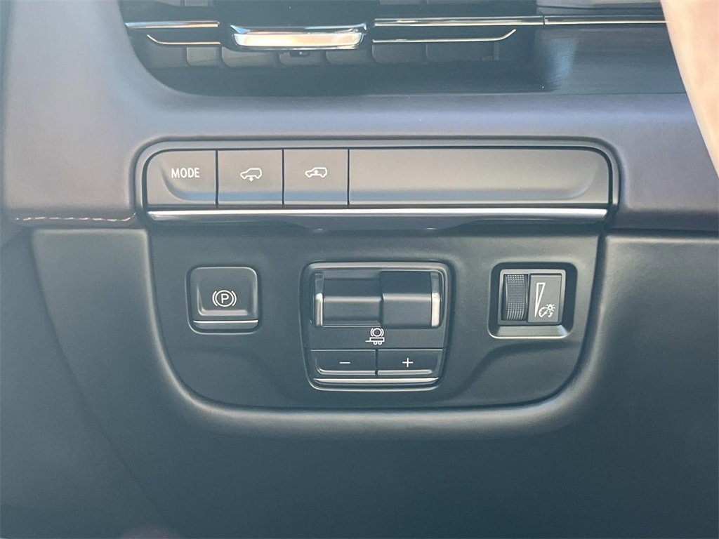 Used 2021 Cadillac Escalade Sport Platinum image 27