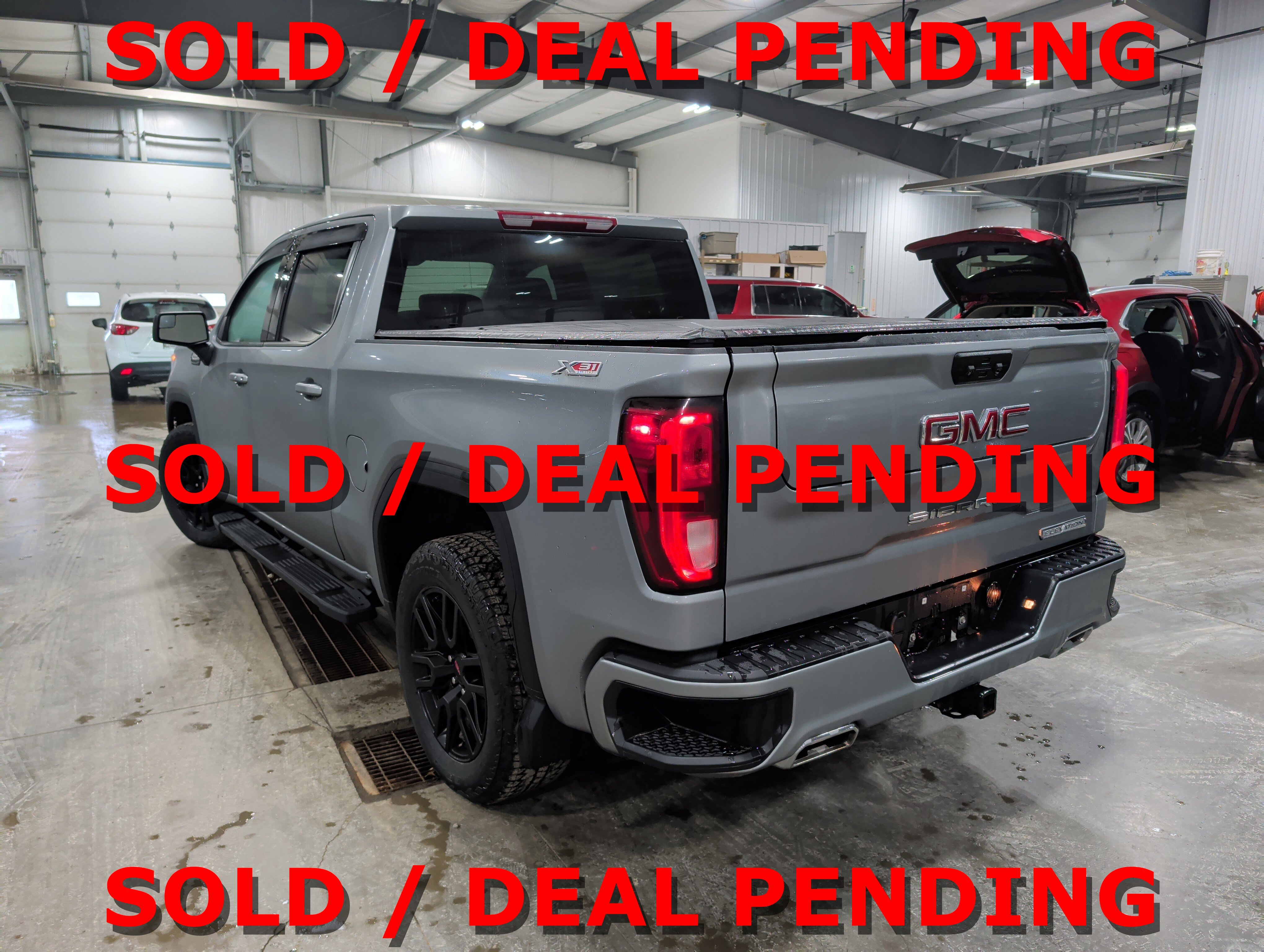 Used 2024 GMC Sierra 1500 Elevation AWD/4WD image 4