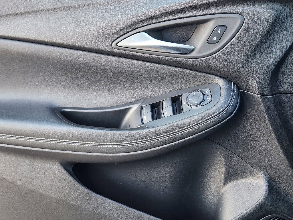 Certified 2025 Buick Encore GX Preferred image 23