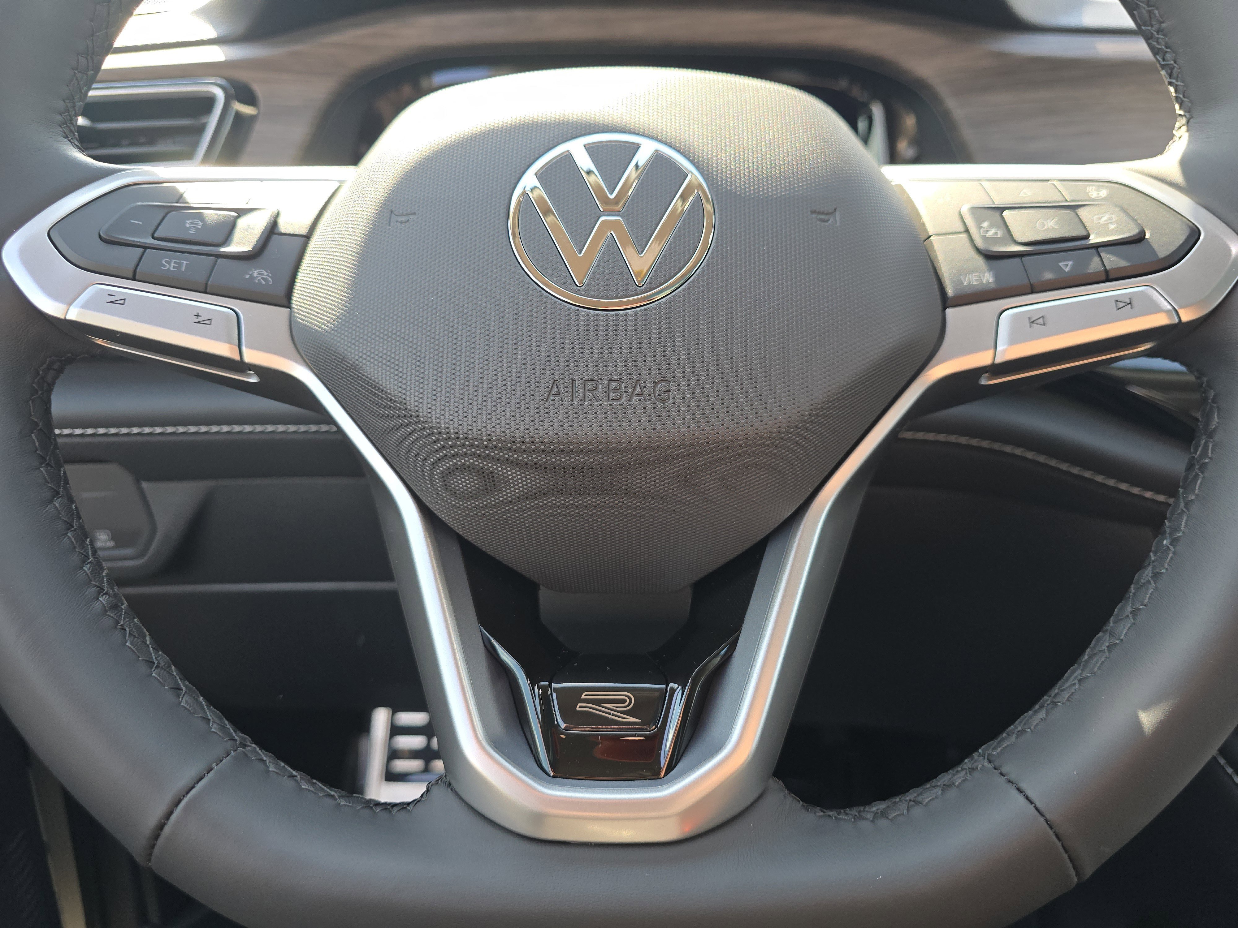 New 2026 Volkswagen Atlas SEL Premium R-Line image 23