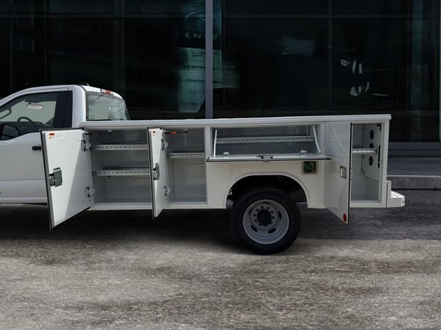 New 2025 Ford F450 XL w/ XL Chrome Package image 11