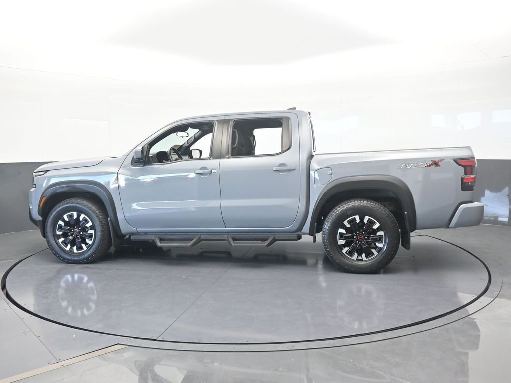 Used 2022 Nissan Frontier Pro-X image 3