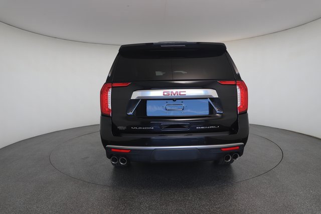 Used 2022 GMC Yukon XL Denali image 14