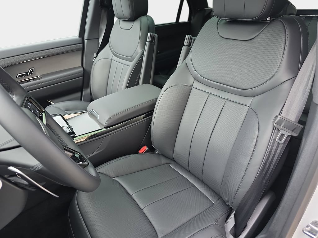 New 2026 Land Rover Range Rover Sport Dynamic SE AWD/4WD image 15