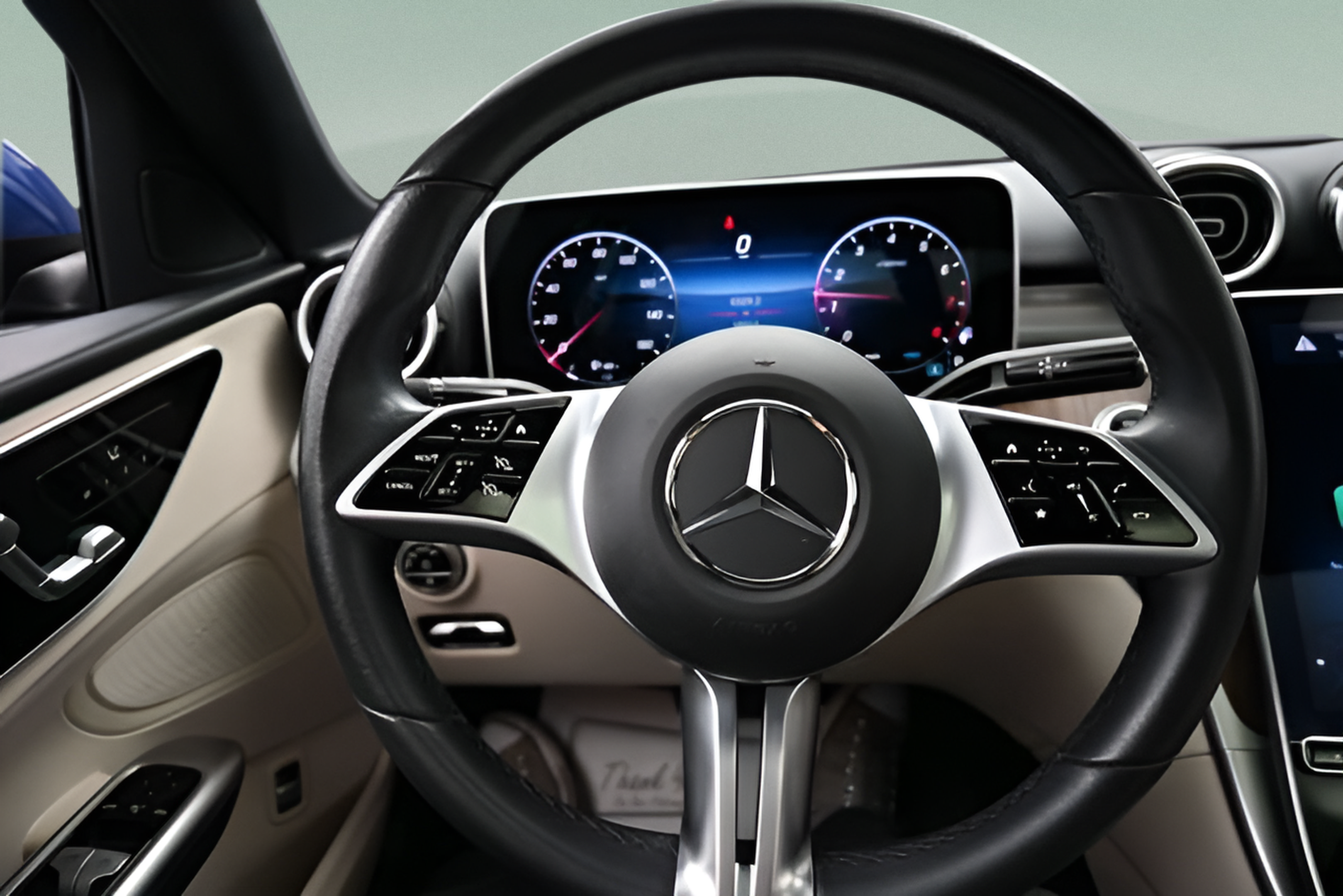 Used 2025 Mercedes-Benz C 300 Sedan image 36